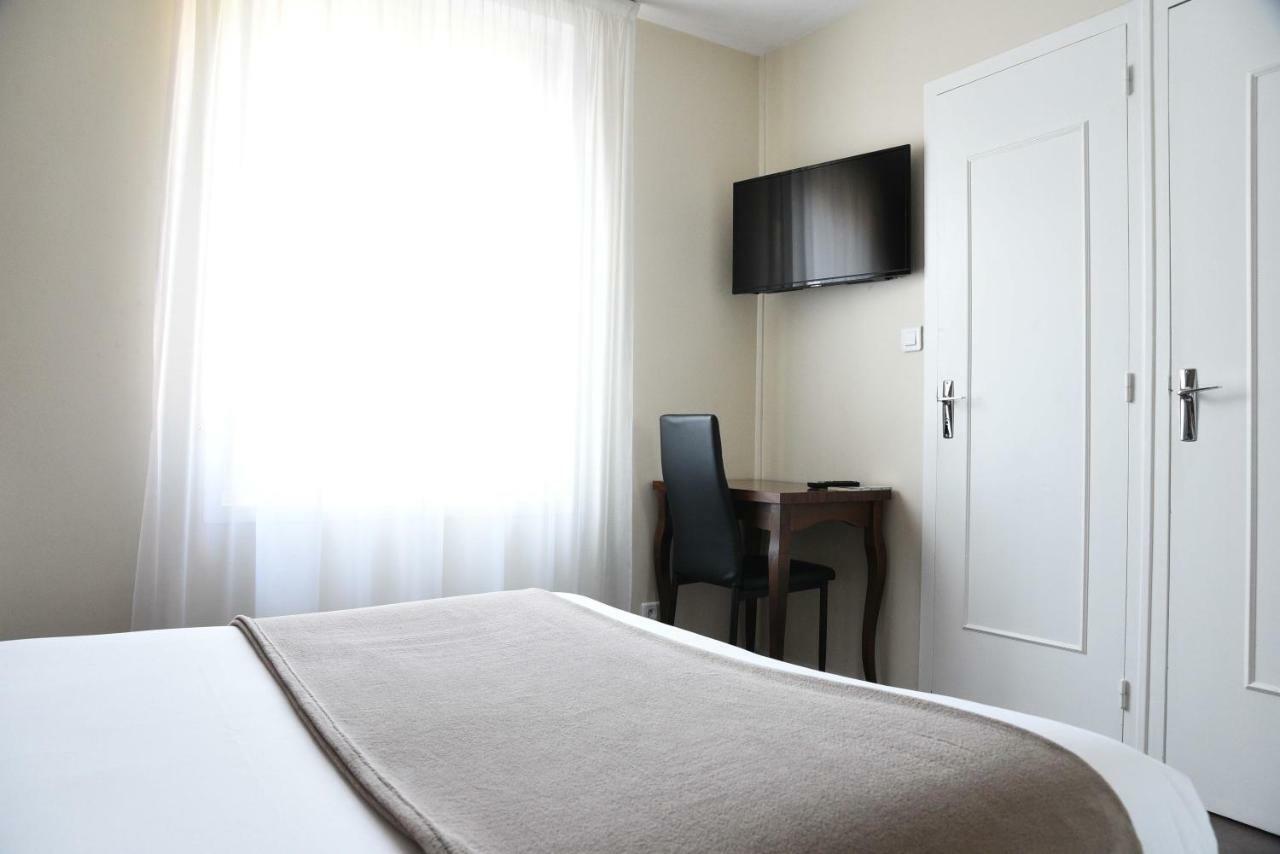 Cit'Hotel L'Europe - Cholet Gare Exteriör bild